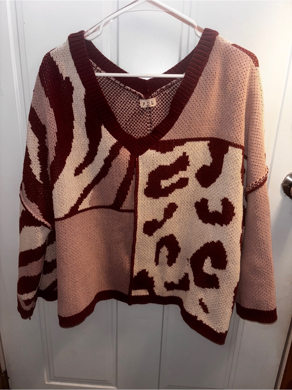 POL Patchwork Animal-Print V-Neck Sweater in Pink & Burgundy